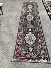 Hand-Woven Runner w/ Medallion Design
