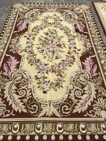 Handmade Pierpoint Tapestry/Area Rug w/ Medallion Design