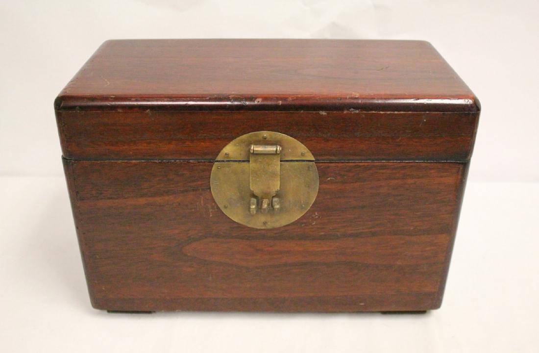 Chinese antique storage box (1 of 10)