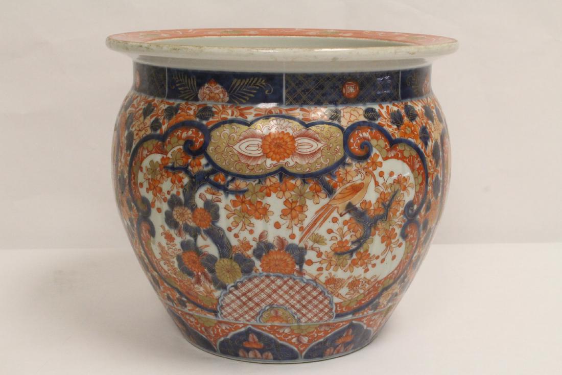 Antique Japanese Imari porcelain planter: Antique Japanese Imari porcelain planter, 8.7"Hx9.95"dia
