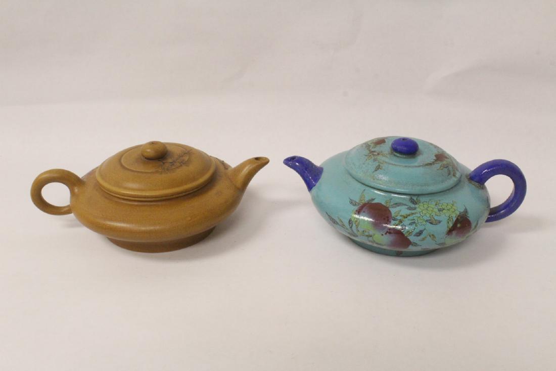 2 glazed Yixing teapots (1 of 10)