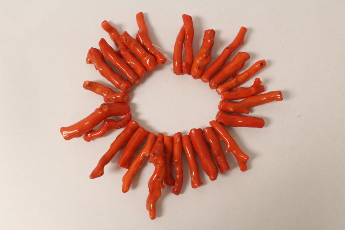 Chinese coral like bead necklace (1 of 9)