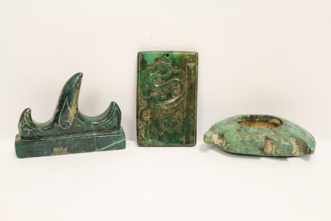 3 jadeite like stone ornaments (1 of 10)