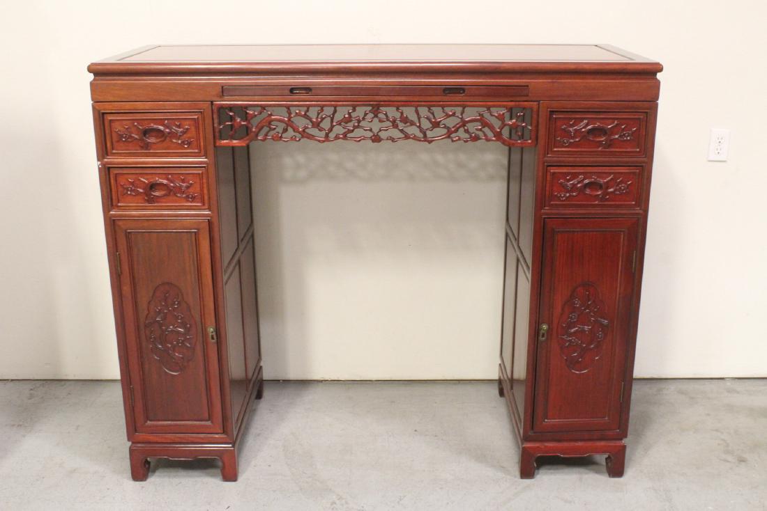 Chinese rosewood pedestal table (1 of 10)