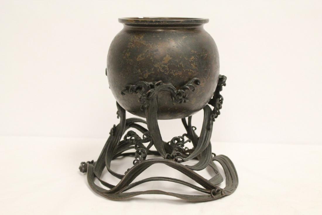 Antique Japanese bronze planter (1 of 10)