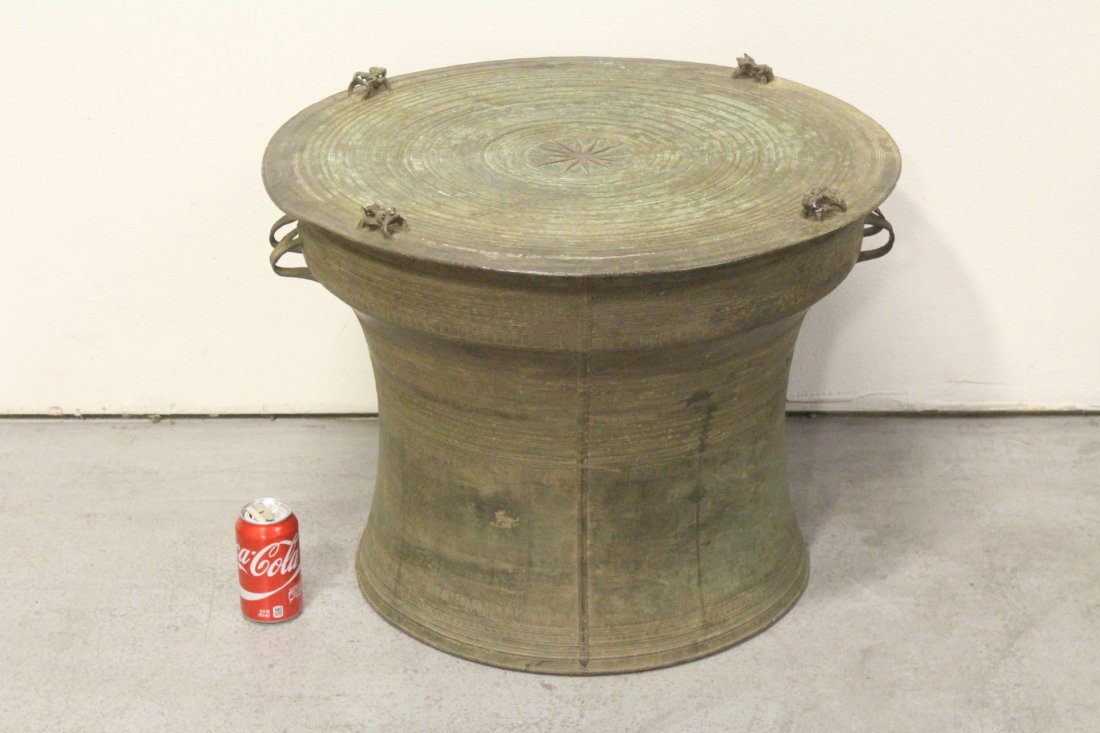 lg antique Chinese/Vietnamese bronze drum (1 of 10)