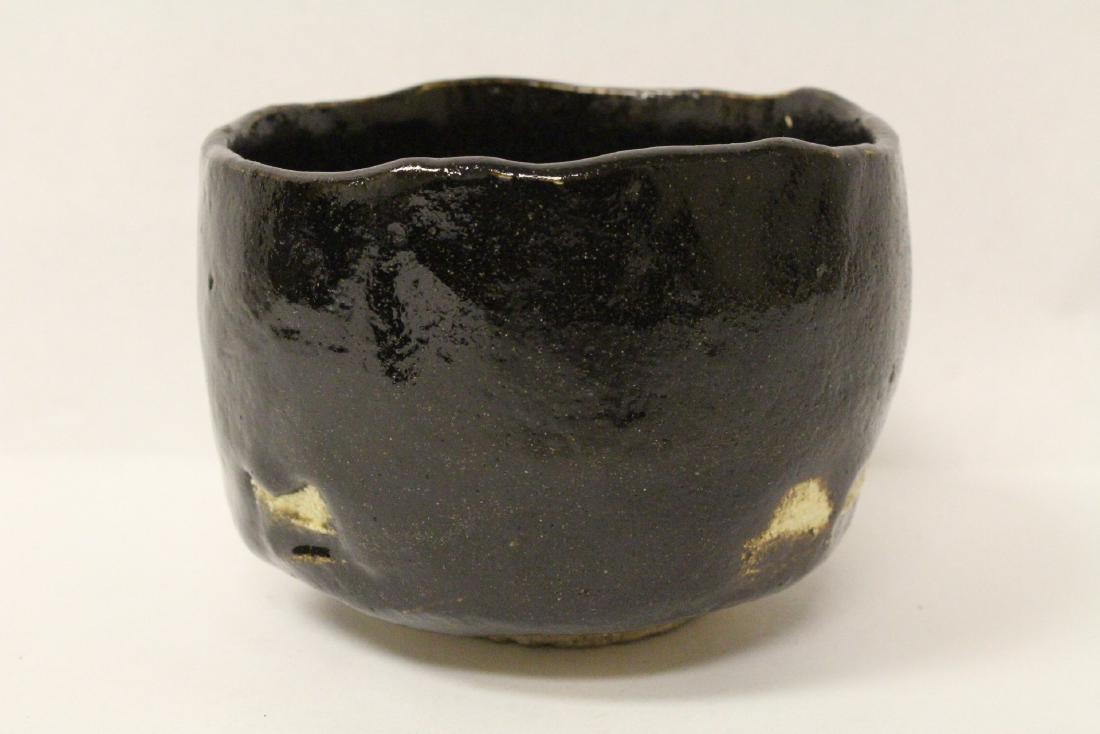 Japanese signed studio art pottery (1 of 8)