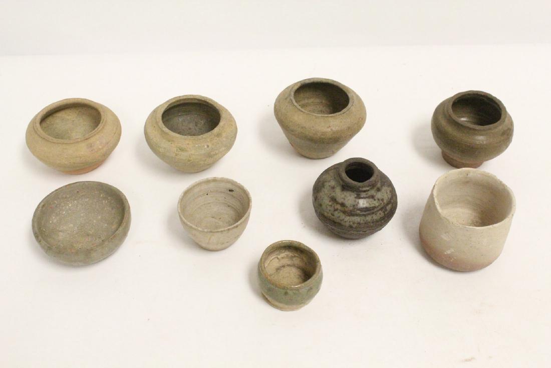 9 Chinese/Vietnamese 16th/17th c. porcelain/pottery (1 of 10)