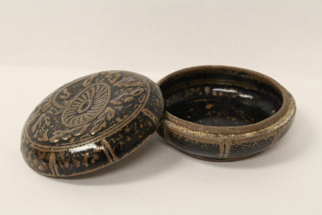 Song style brown glazed ink paste box (1 of 8)