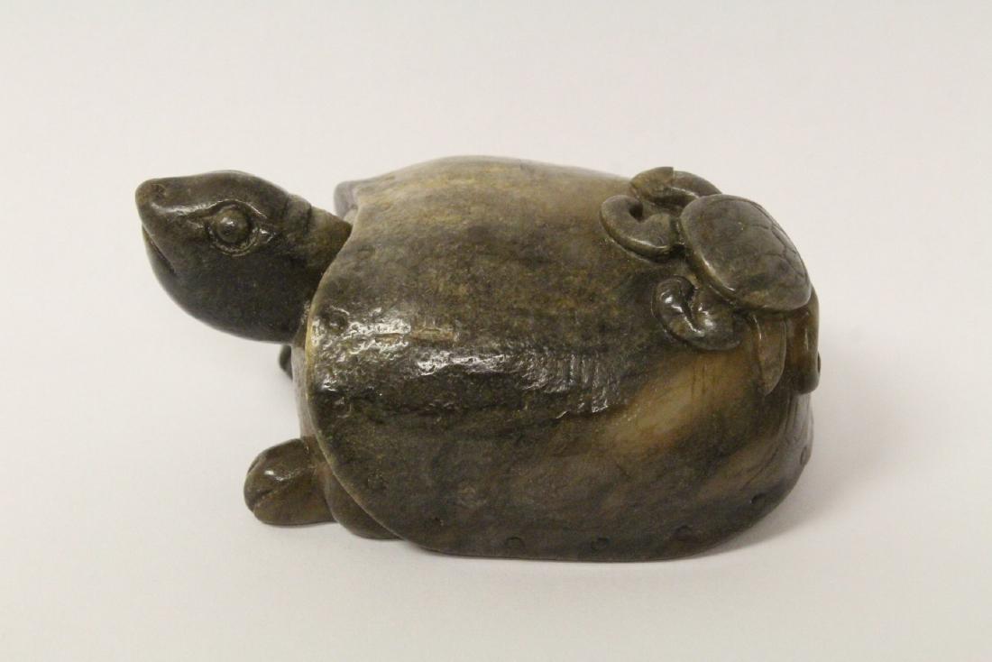 Chinese jade carved turtle (1 of 9)