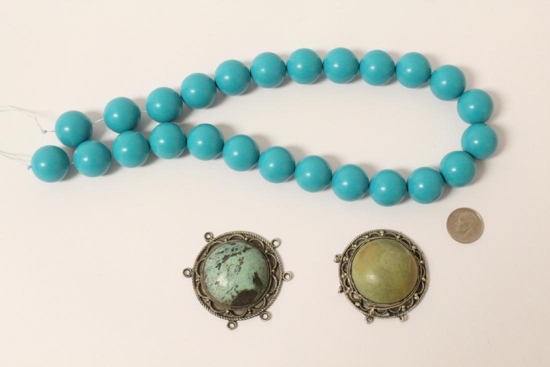 Turquoise like necklace, and 2 turquoise pendants (1 of 10)