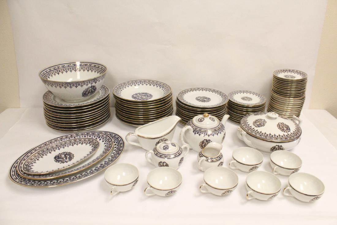 Large Chinese porcelain dinner set (1 of 10)