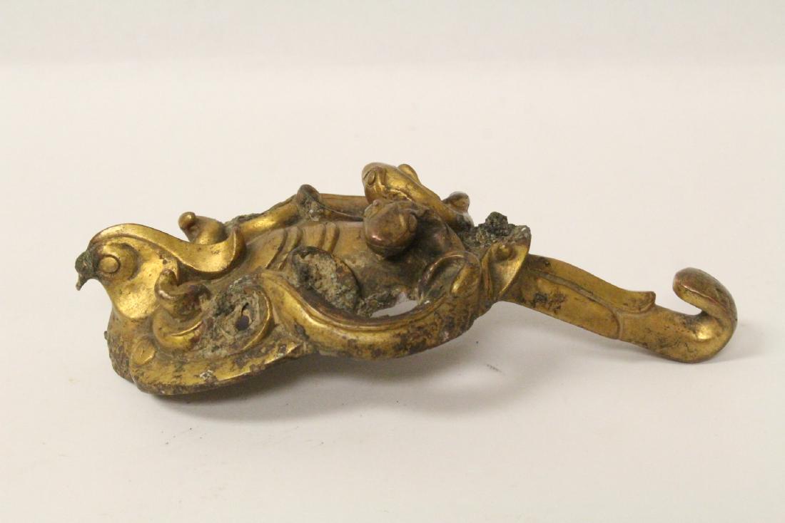 Chinese gilt bronze belt buckle (1 of 9)