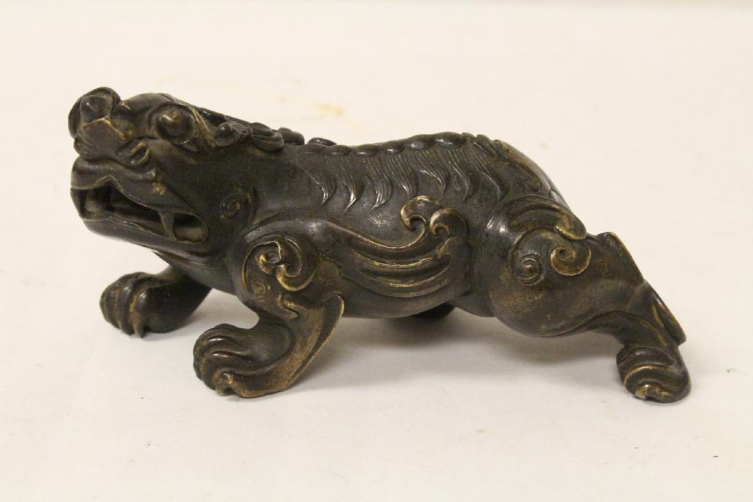 Beautiful Chinese antique bronze qilin: Beautiful Chinese antique bronze qilin, 2.3"Hx4.6"x2"