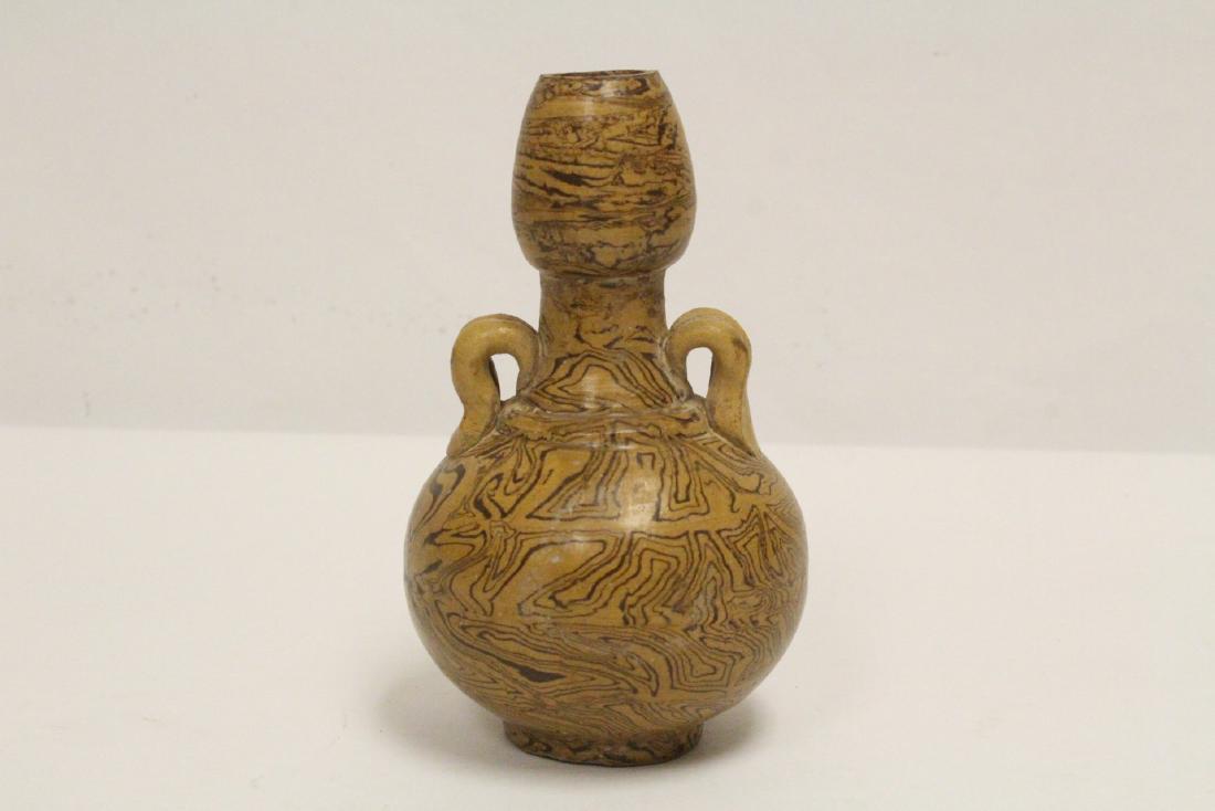 Chinese marbled gourd shape vase (1 of 10)