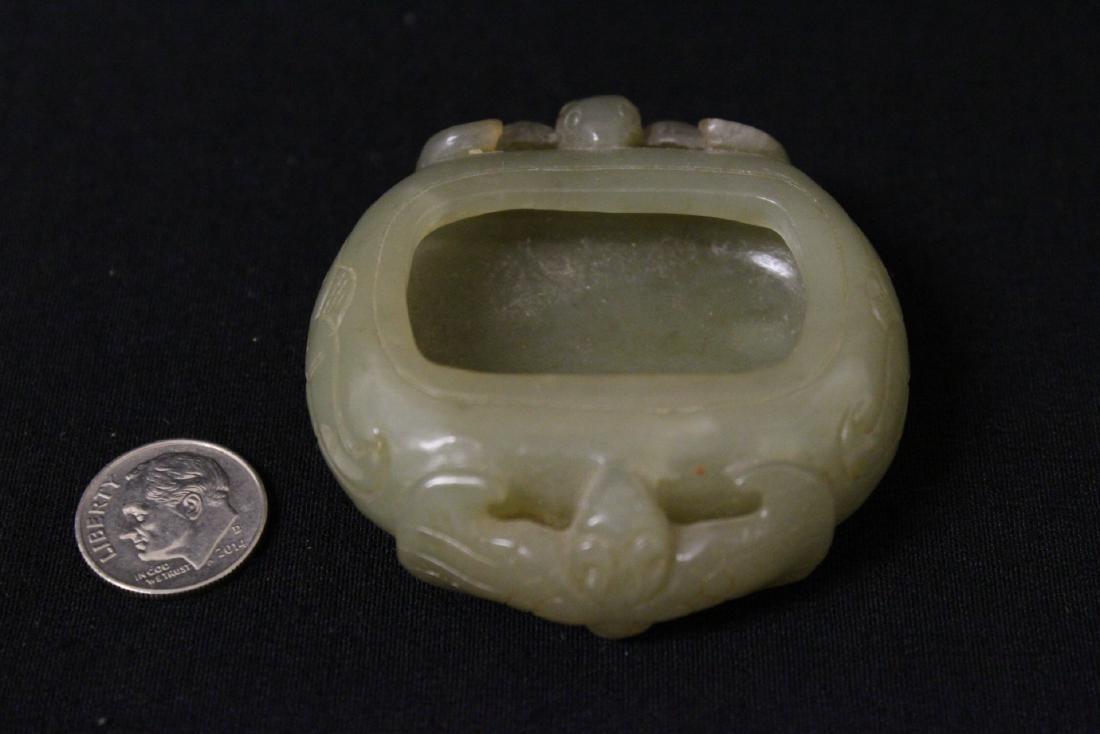 Chinese jade carved small brush wash (1 of 9)