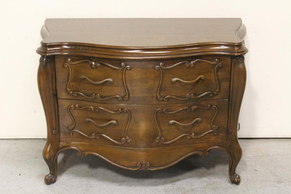 Italian Bombe front chest of drawers (1 of 10)