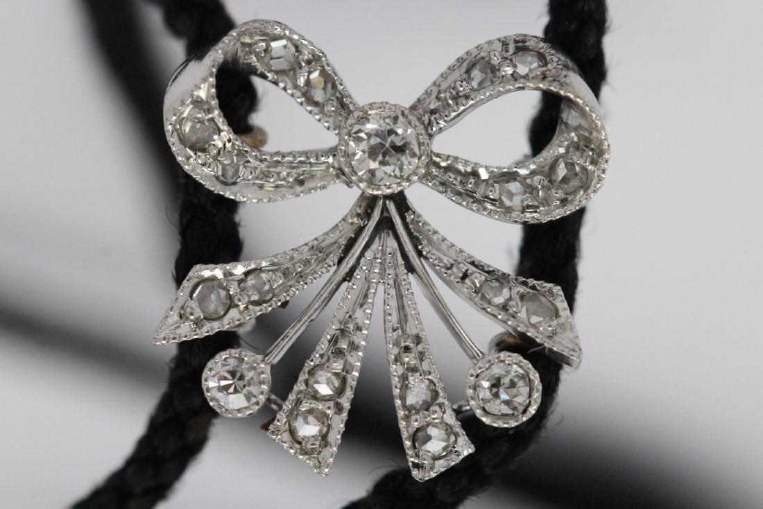 platinum Belle Epoque diamond pendant (1 of 10)