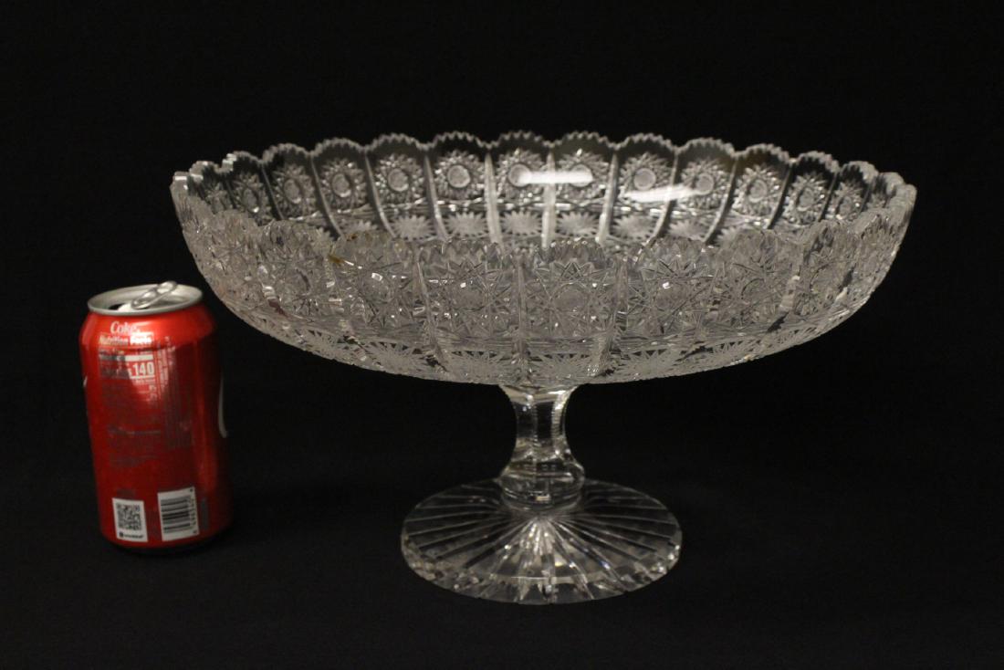 A beautiful cut crystal compote (1 of 10)