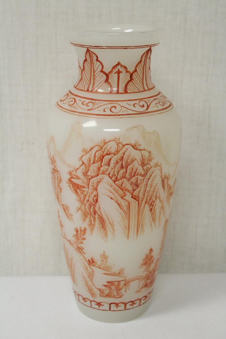 A fine Chinese painted Peking glass vase (1 of 10)