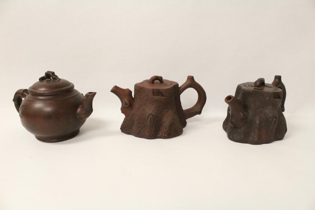 3 Chinese Yixing teapots (1 of 10)