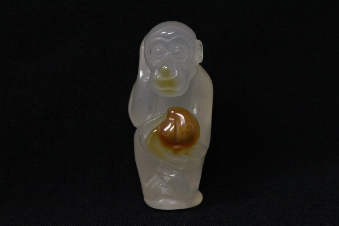 Agate carved monkey (1 of 10)