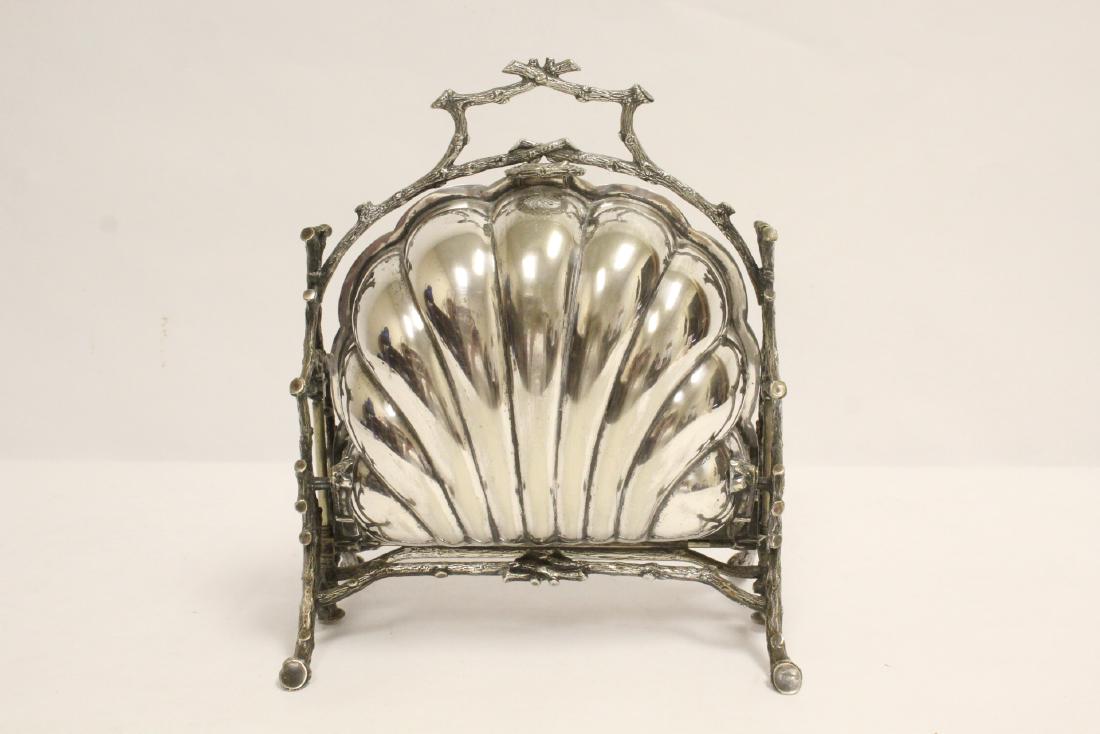 A very fancy Victorian silverplate toast warmer (1 of 10)