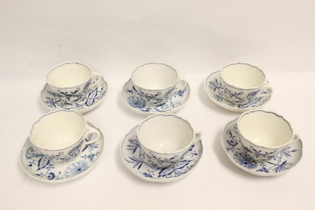 Set of blue and white tea set by Meissen (1 of 10)
