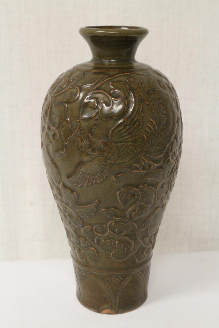 Chinese Song style celadon vase (1 of 10)