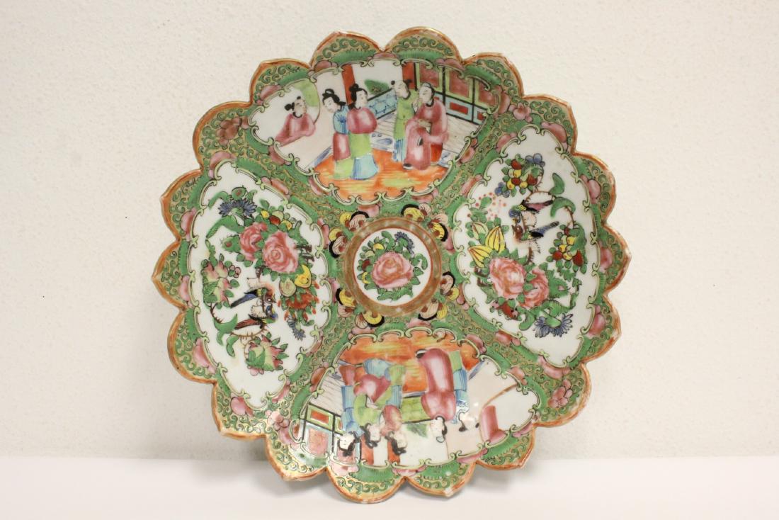 A rare Chinese rose canton porcelain plate (1 of 10)