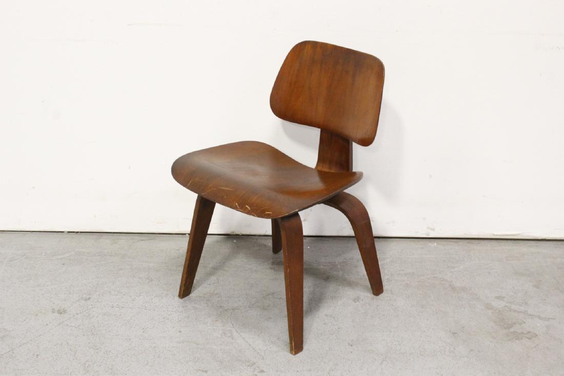 Early Charles Eames lounge chair (1 of 11)