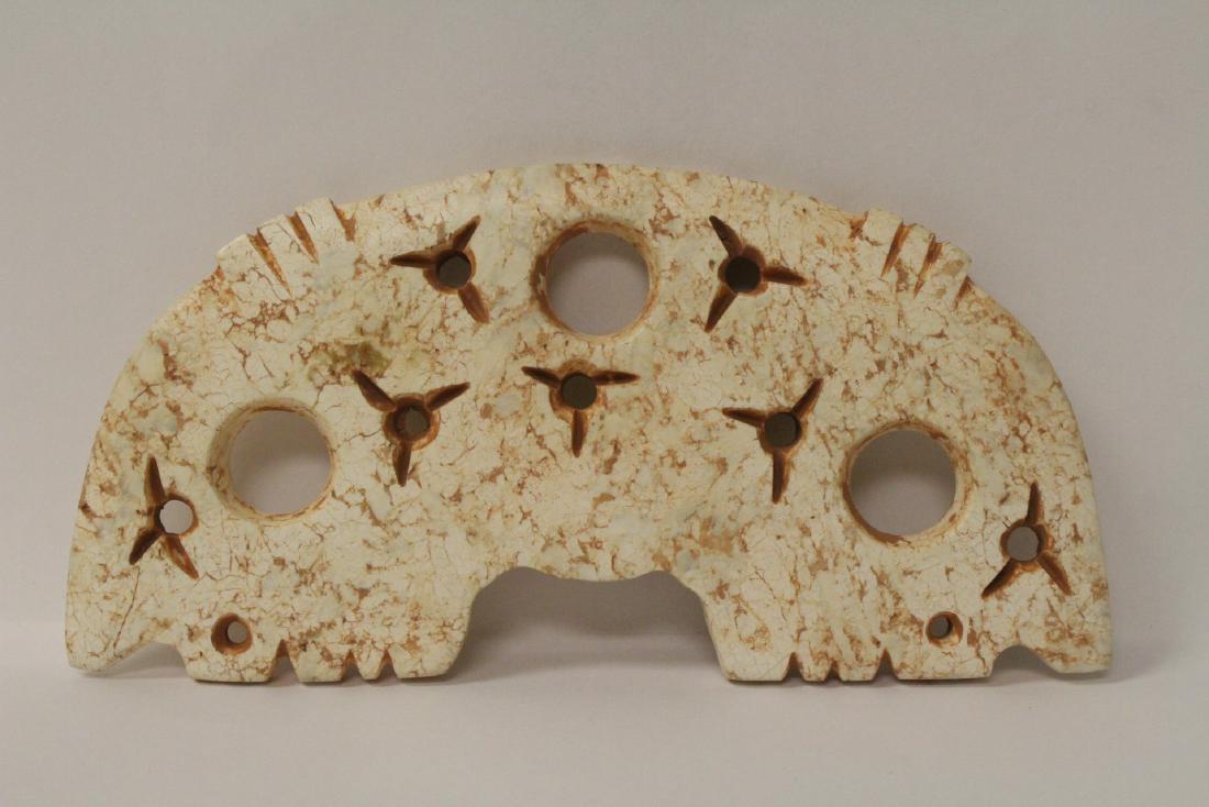 Large jade carved ornament (1 of 10)