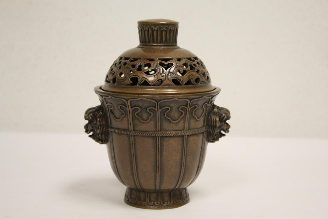 Chinese bronze covered censer (1 of 10)