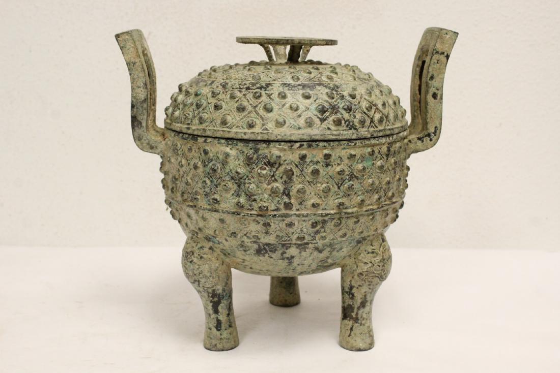 Unusual Chinese archaic style bronze covered bowl (1 of 9)