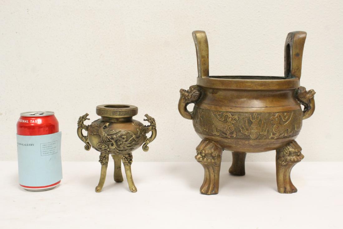 2 Chinese bronze/brass censers (1 of 10)