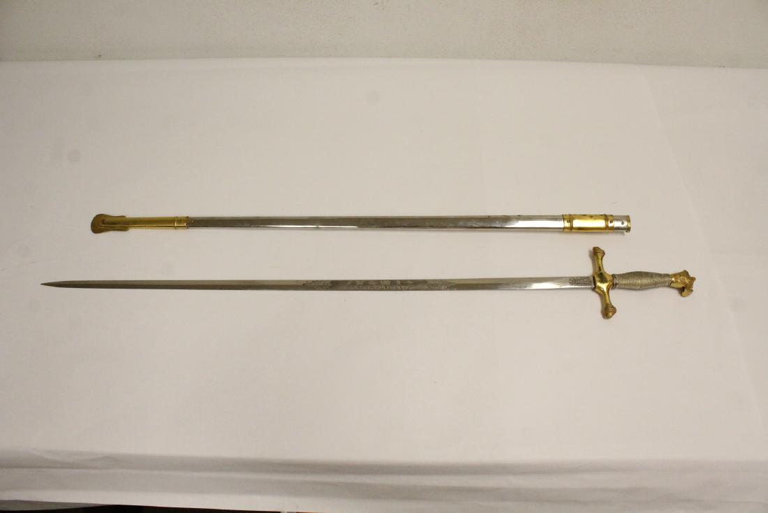 A fine masonic sword (1 of 10)