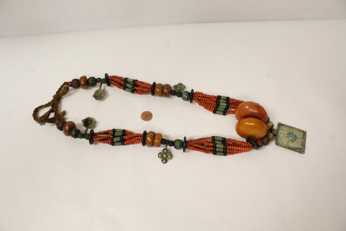 Coral like necklace (1 of 10)