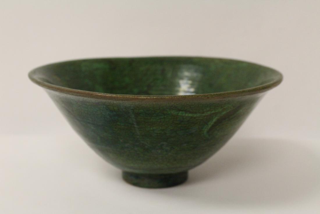 A green glazed marbled bowl (1 of 12)