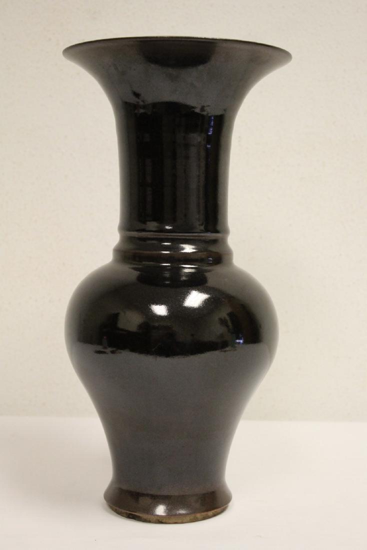 Large black glazed porcelain jar (1 of 9)