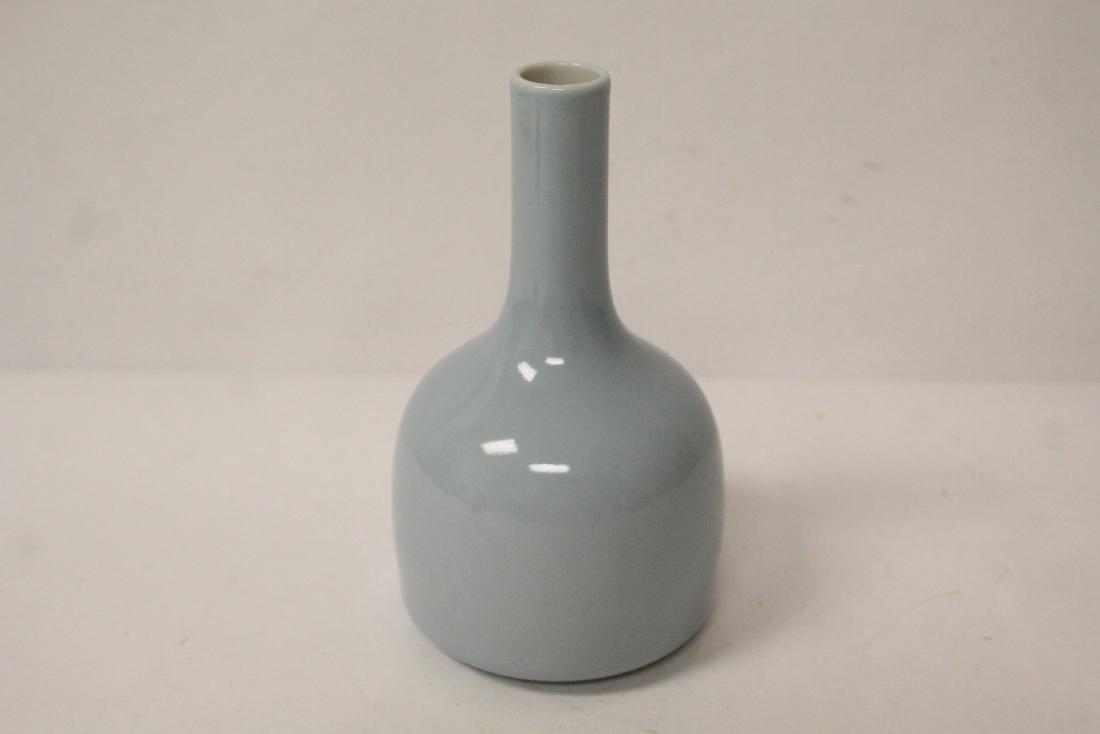Chinese vintage fine sky blue porcelain bottle vase (1 of 10)