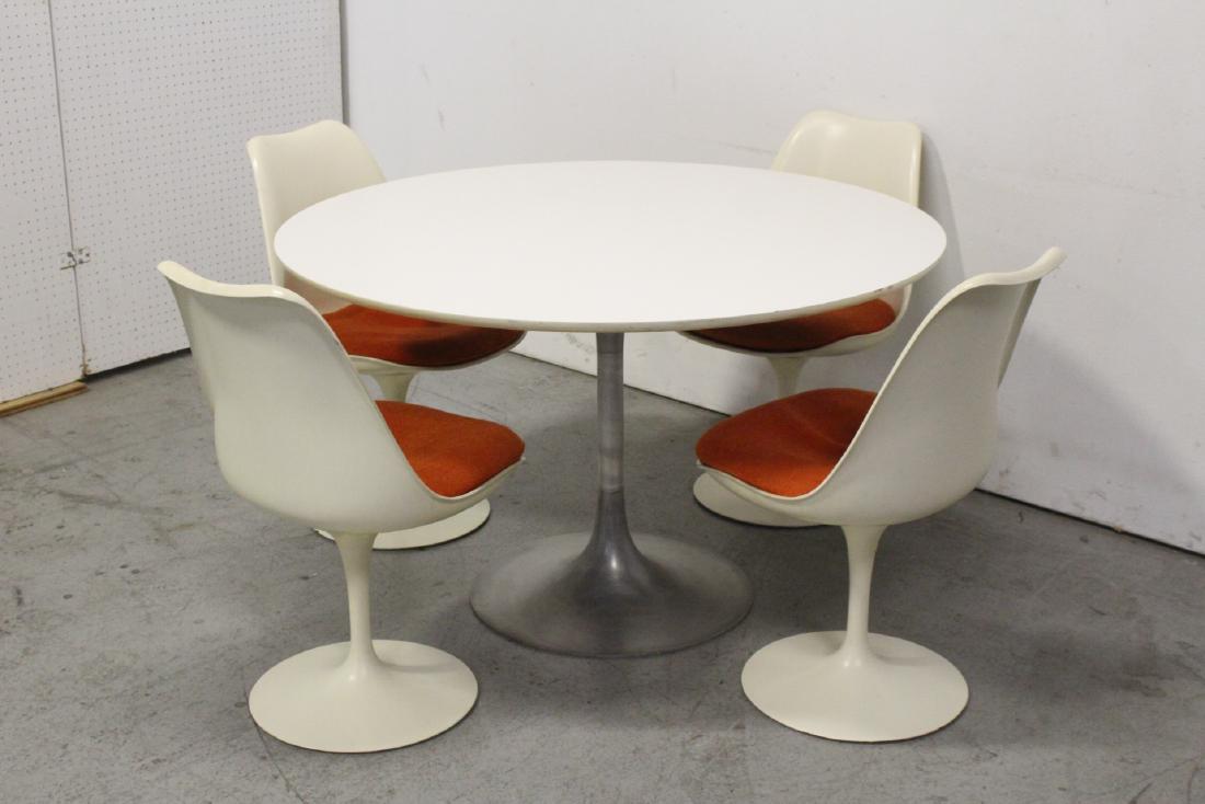 5 piece dinette set by Eero Saarinen (1 of 12)