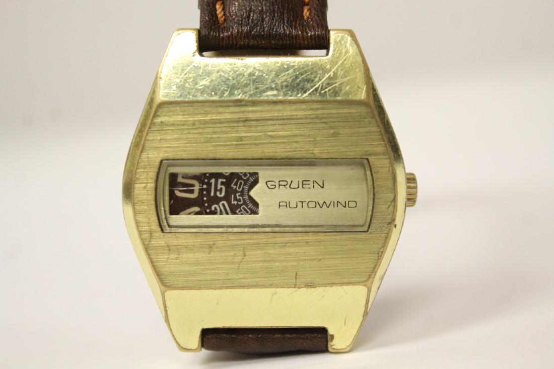 Gruen man's automatic wrist watch (1 of 10)