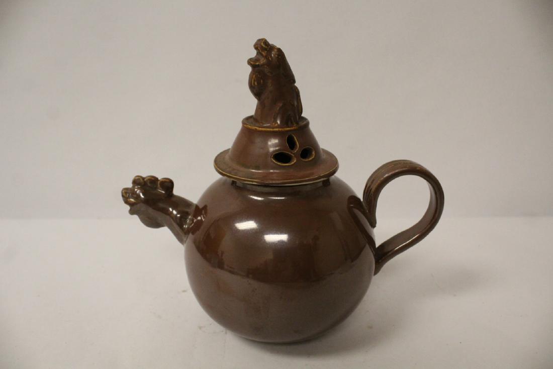 Chinese brown glazed censer: Chinese brown glazed censer, 7.5"Hx8.5"x5.25"