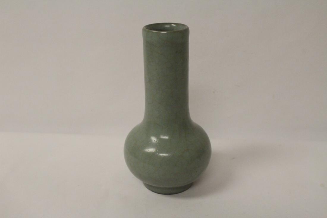 Chinese antique crackleware porcelain vase (1 of 10)