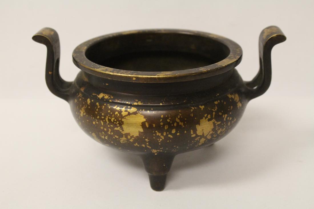 Chinese splash gold style bronze censer (1 of 9)