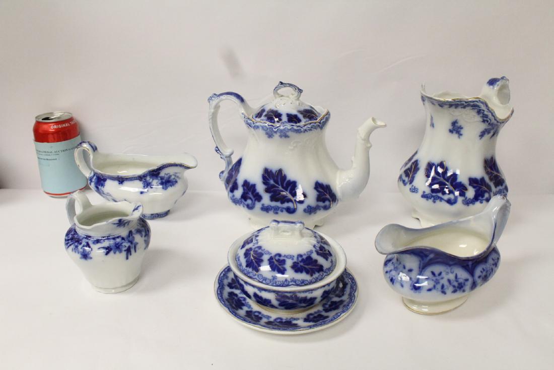 6 flow blue serving pieces (1 of 9)