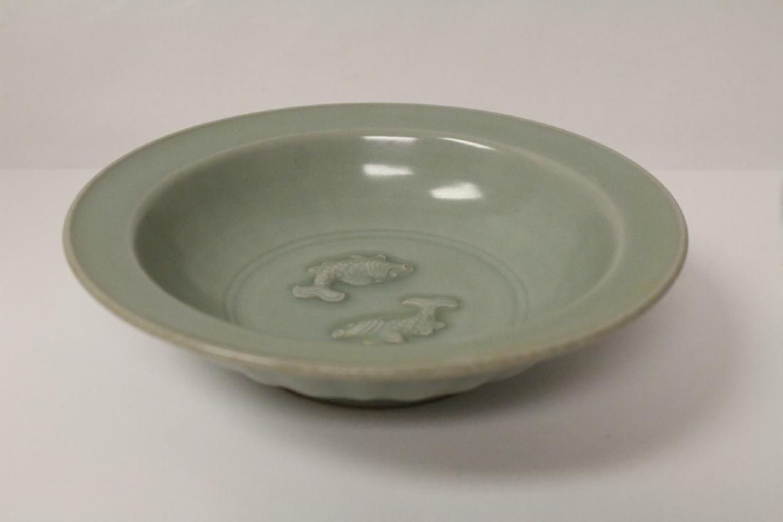 Chinese Song style celadon plate (1 of 10)