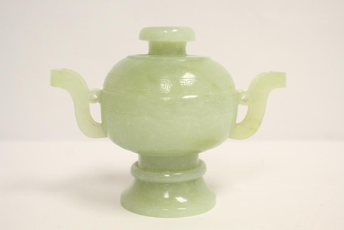 A fine serpentine carved censer: A fine serpentine carved censer, 5"Hx6.7"x4.1"