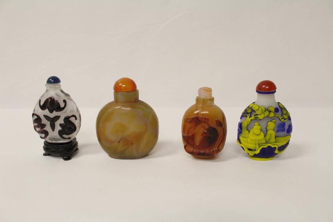 2 agate snuff bottles, and 2 overlay snuff bottles (1 of 10)