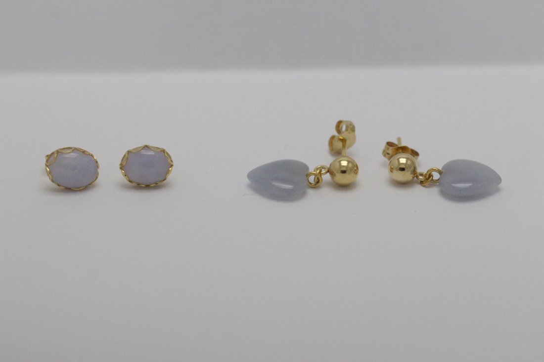 2 pairs 14K Y/G lavender jadeite earrings (1 of 9)
